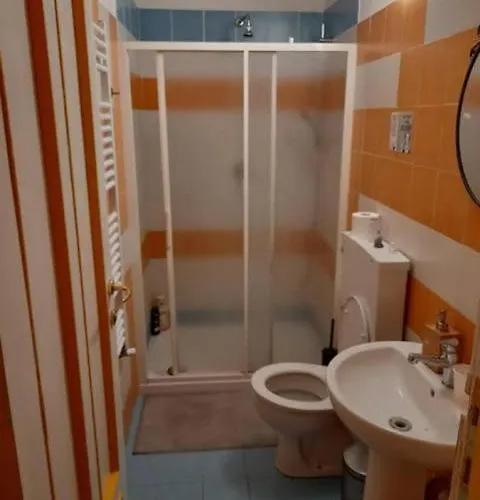 Hostel Train Station *